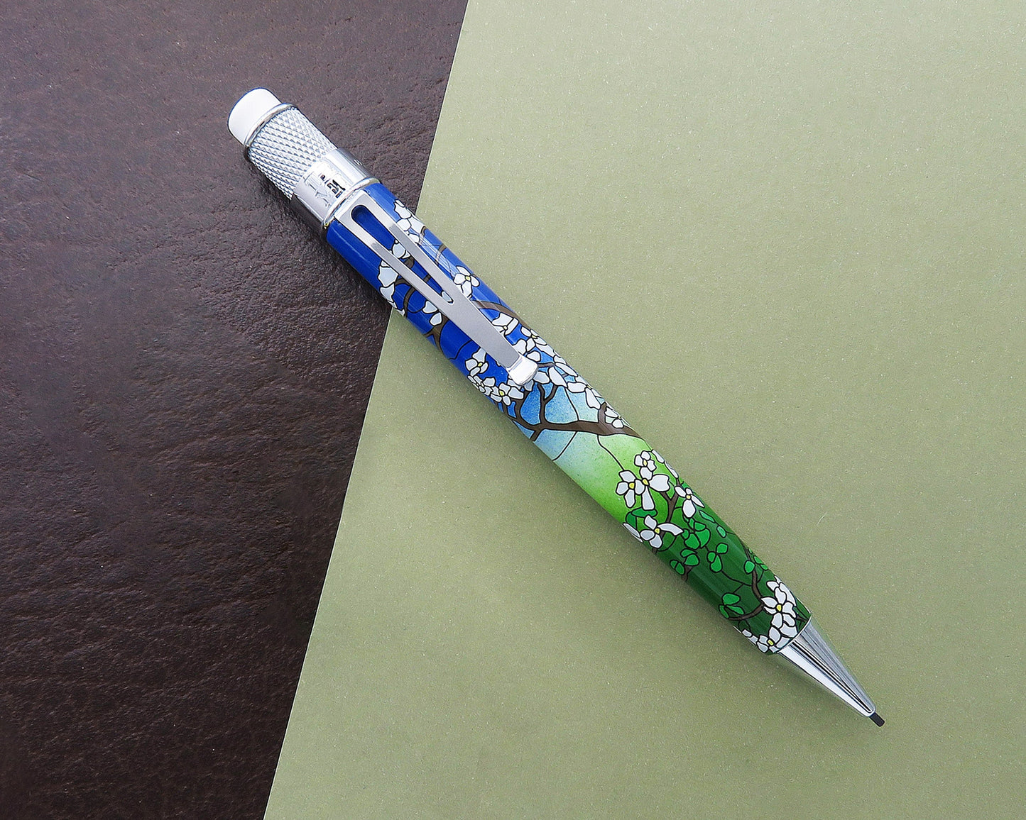 Retro51 The MET Louis C. Tiffany Favrile Parrots & Dogwood Pencil