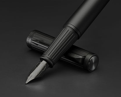 Parker Ingenuity Black Lacquer BT Fountain Pen