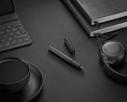 Parker Ingenuity Black Lacquer BT Fountain Pen