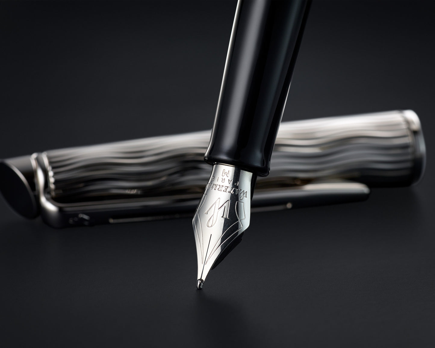 Waterman Hémisphère L’essence Du Bleu Deluxe Blue & Metal CT Fountain Pen