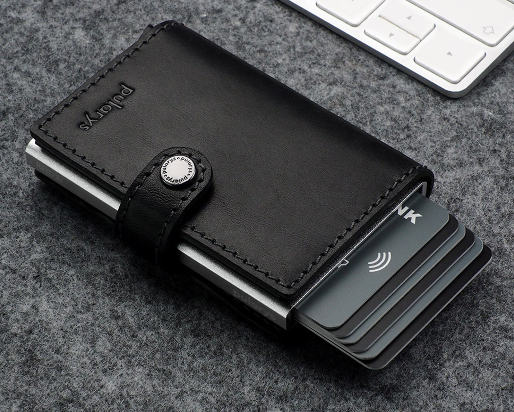 Pularys - NORDIC RFID Wallet quick card access