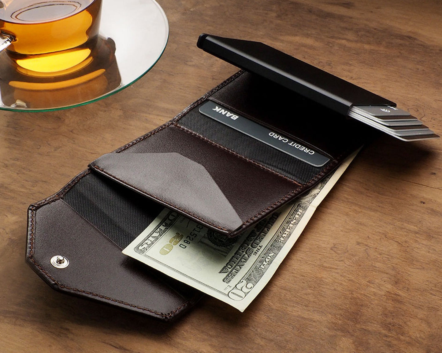 Pularys PORTER Go Wallet | Italia Leather in Brown