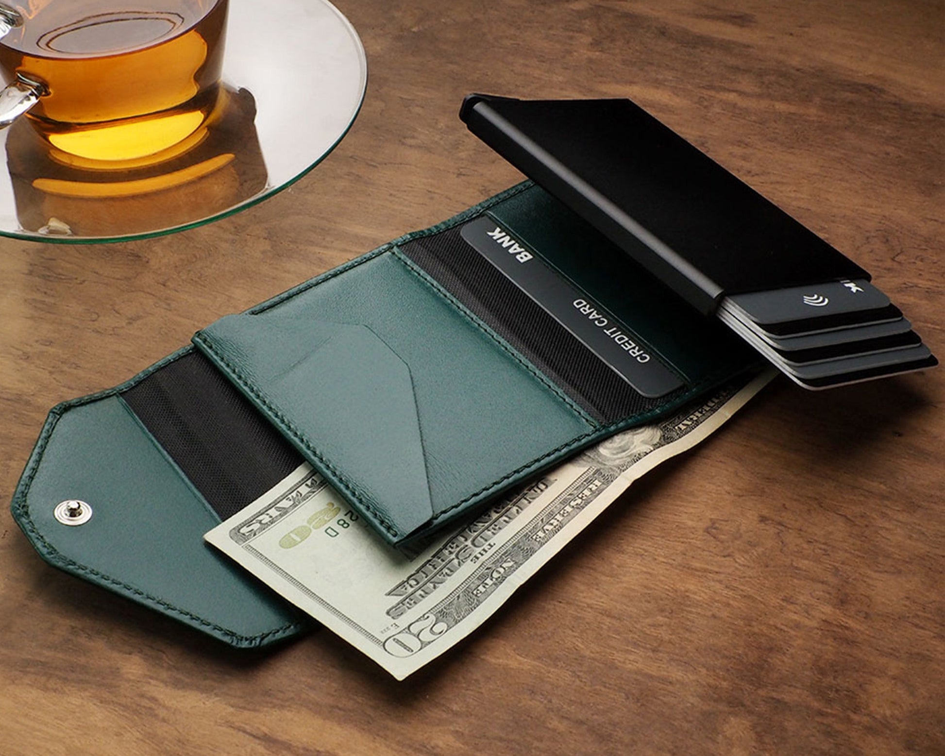 Pularys - RAVEN RFID Wallet | Green
