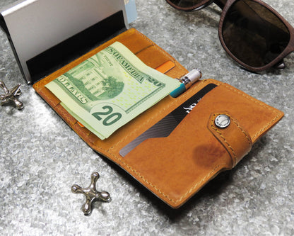 MODERN TRAVELER Wallet | Cognac with Turquoise Tornado™ Elite Pen